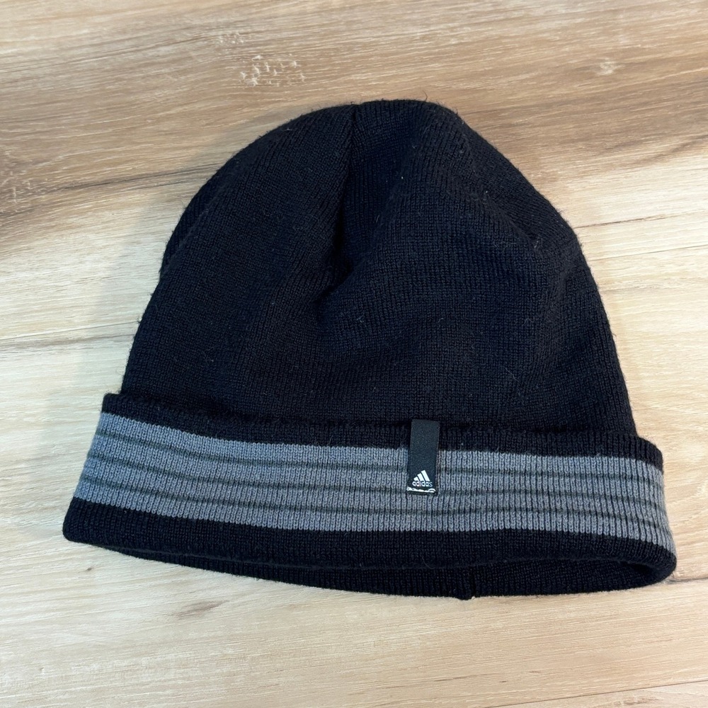 Adidas Men Black Beanie Hat Gray Stripe Logo Winter Warm Knit